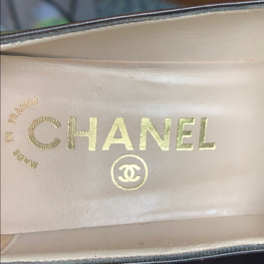 Chanel Brown Heels - Picture 3 of 5